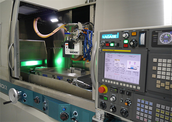 Ultra- Precision grooving machining and form fabrication